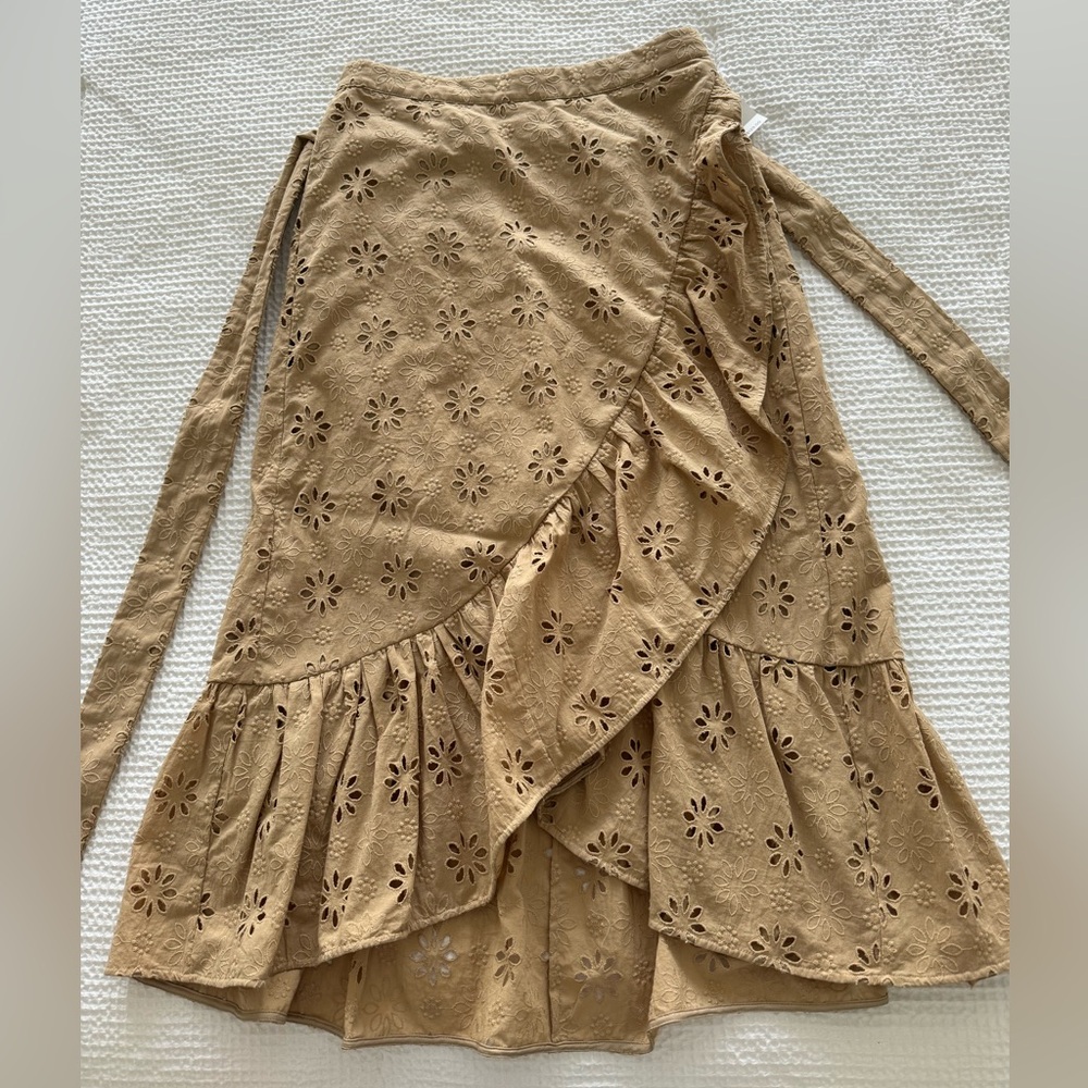 Ann Taylor Tan Ruffle Skirt